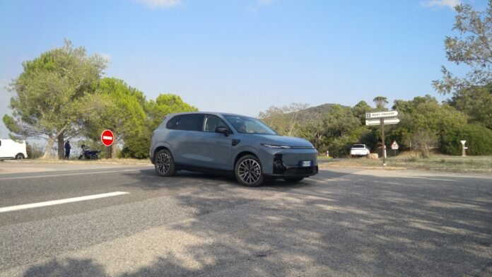 TEST - New Leapmotor B10: our opinion behind the wheel of this new Renault Scenic and Peugeot e-3008 rival

